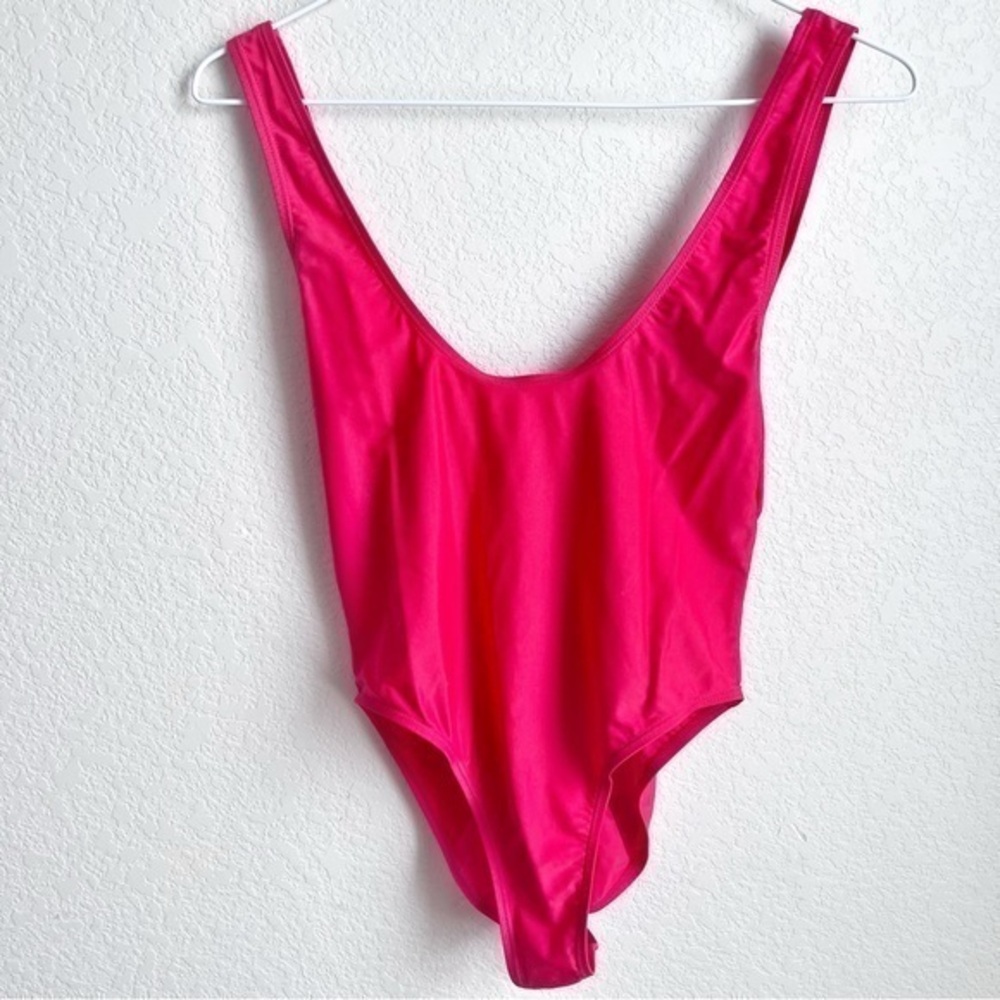 Low scoop neck one piece swim suit bright red small